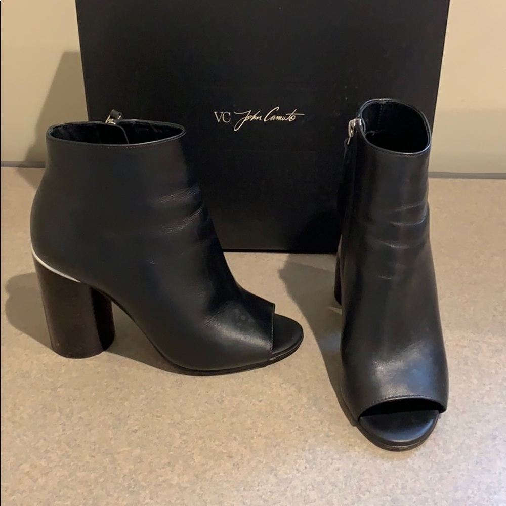 John Camuto- Vince Camuto Reeta Black Bootie 7.5